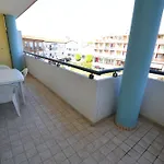 Apartman Cozy Escape With Relaxing Terrace