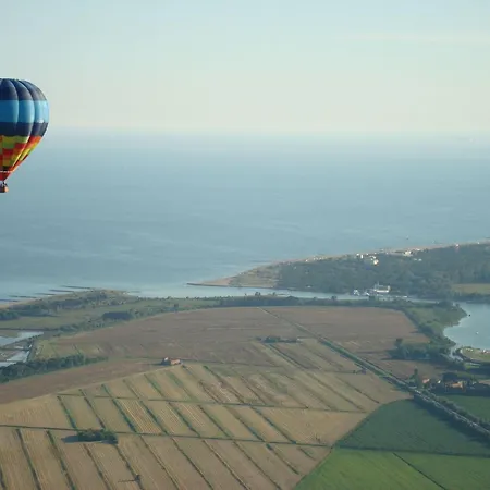 Cozy Escape With Relaxing Terrace *