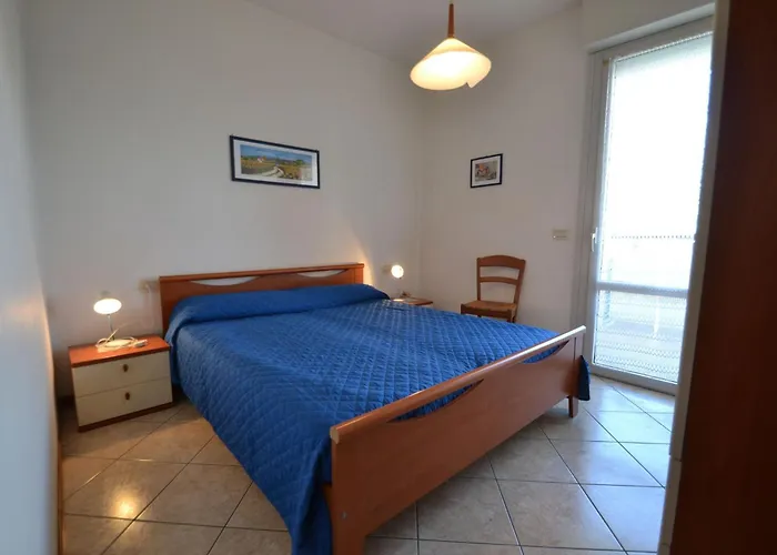 Cozy Escape With Relaxing Terrace