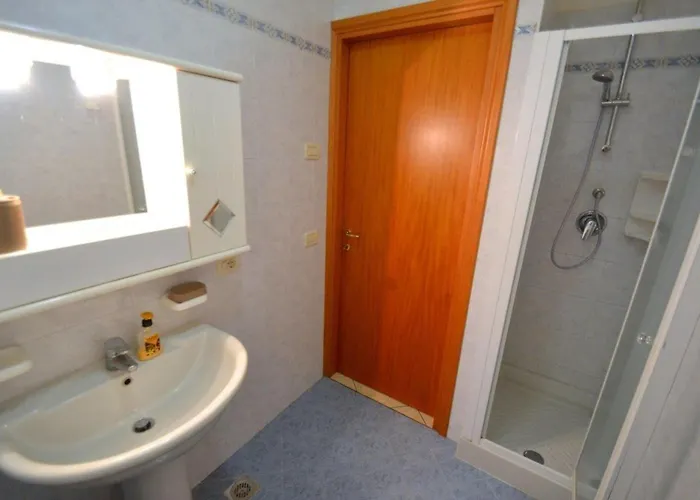 Cozy Escape With Relaxing Terrace Appartamento *