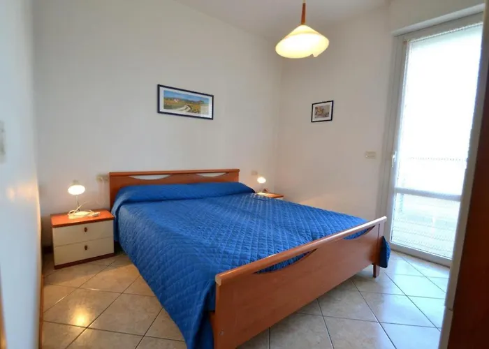 Apartment Cozy Escape With Relaxing Terrace